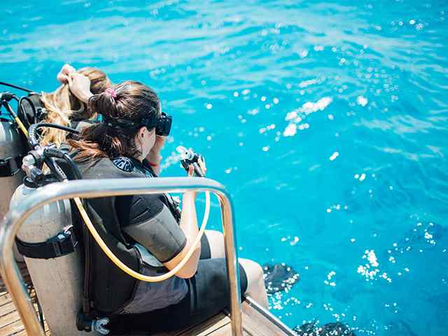 inner_classes_03 https://lucarena.ro/wp-content/uploads/2017/10/inner_classes_03.jpg